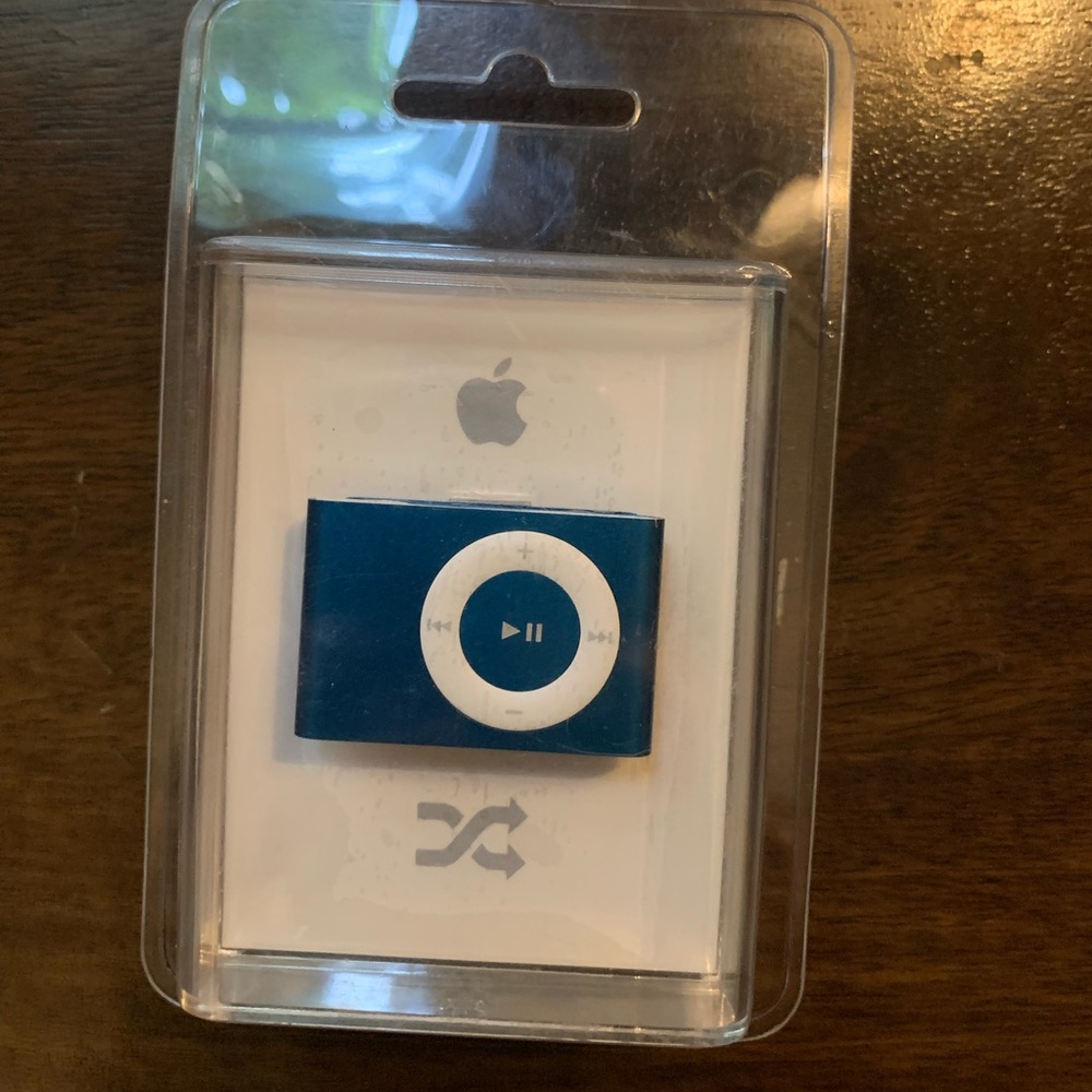 iPod Shuffle - new, still in box